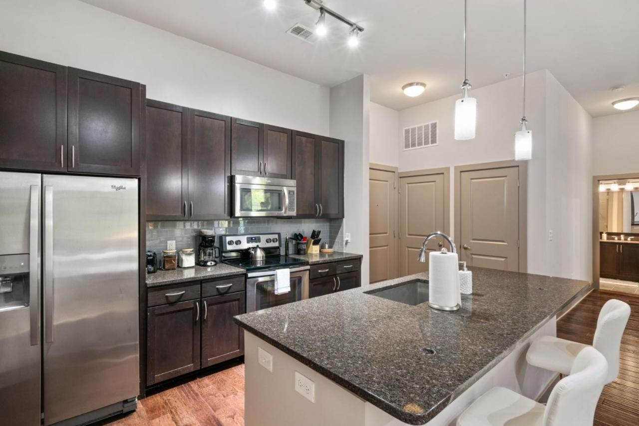 Appartamento Grand Luxury Premium Vaulted Ceilings Woodbridge Esterno foto